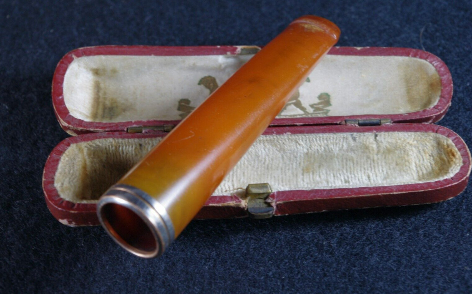 ANTIQUE VINTAGE BAKELITE CIGARETTE MOUTHPIECE (№006)
