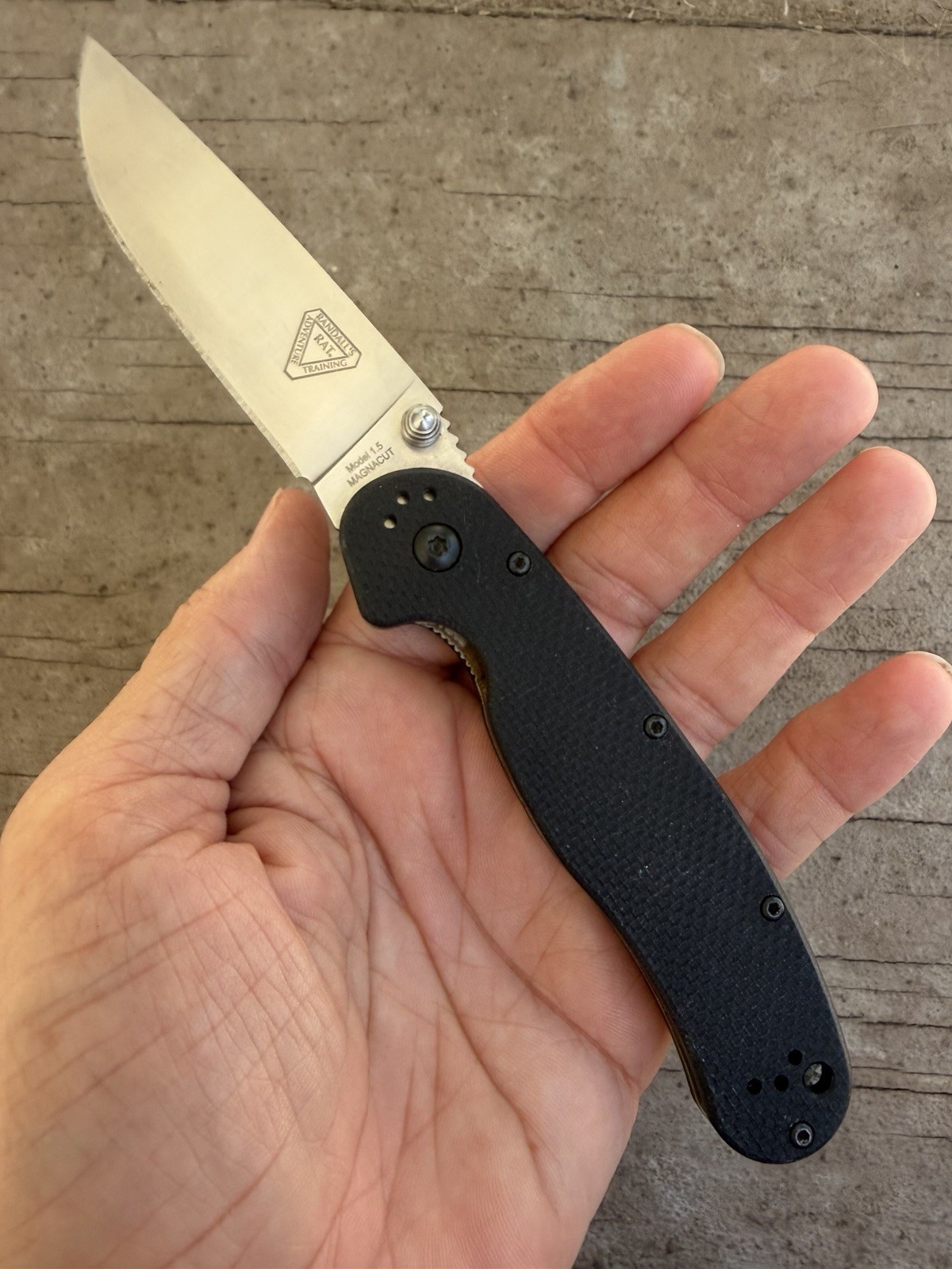 ONTARIO RAT MODEL 1.5 MAGNACUT LINER LOCK KNIFE BLACK G-10 3.25\