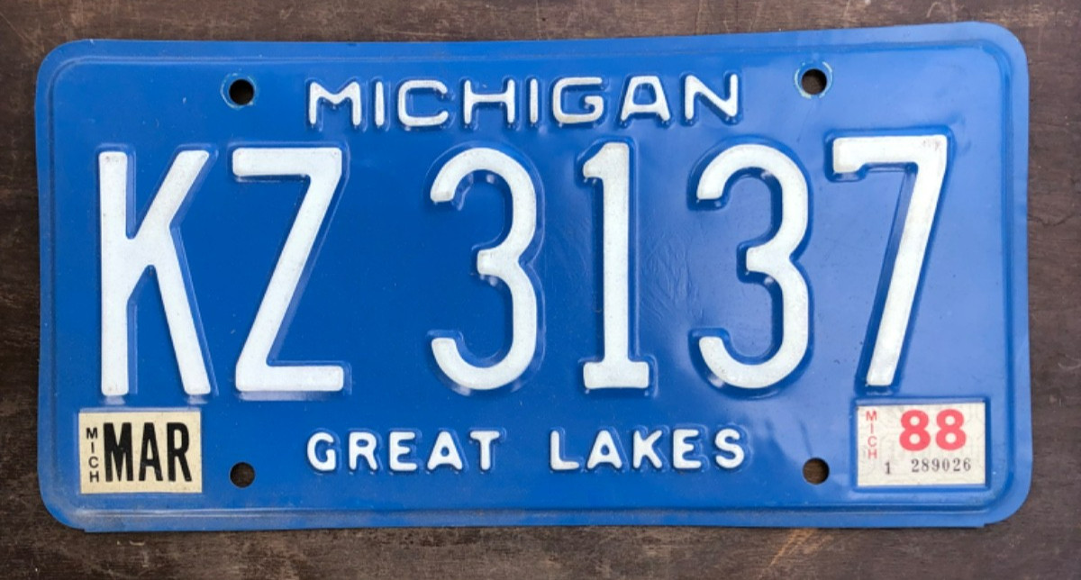1988 Michigan Blue Base License Plate # KZ 3137 Great Lakes W/ MAR Tabs 1988 Michigan Blue Base License Plate # KZ 3137 Great Lakes W/ MAR Tabs