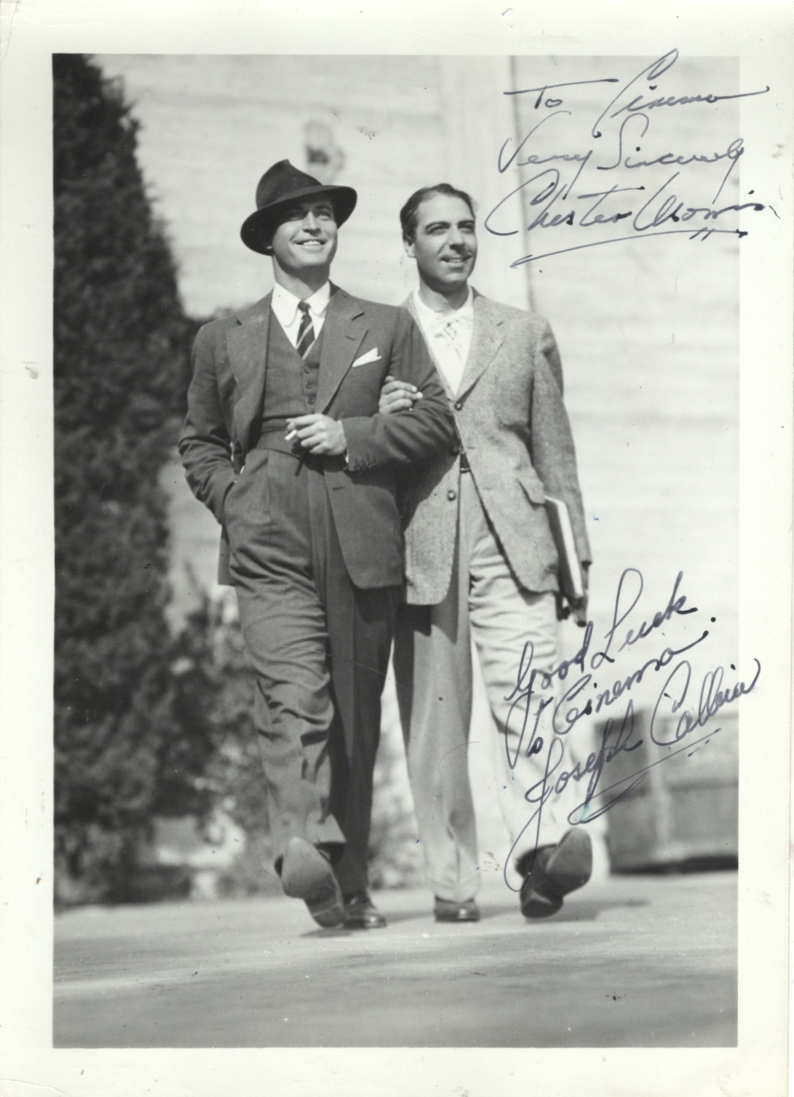 ACTORS CHESTER MORRIS & JOSEPH CALLEIA, SIGNED VINTAGE CANDID PHOTO ACTORS CHESTER MORRIS & JOSEPH CALLEIA, SIGNED VINTAGE CANDID PHOTO