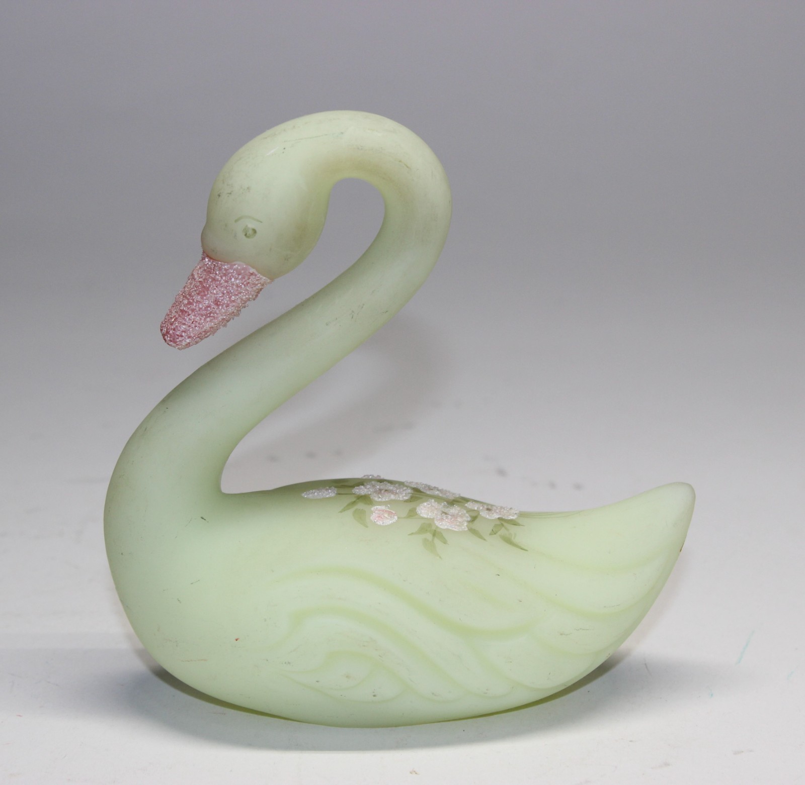 FENTON CUSTARD GLASS FIGURAL SWAN