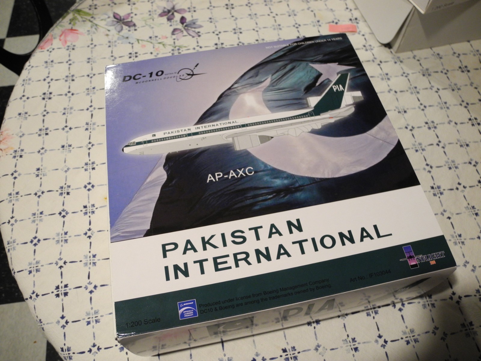 Extremely RARE Inflight 200 McDonnell Douglas DC-10 PIA Airlines, Hard to Find