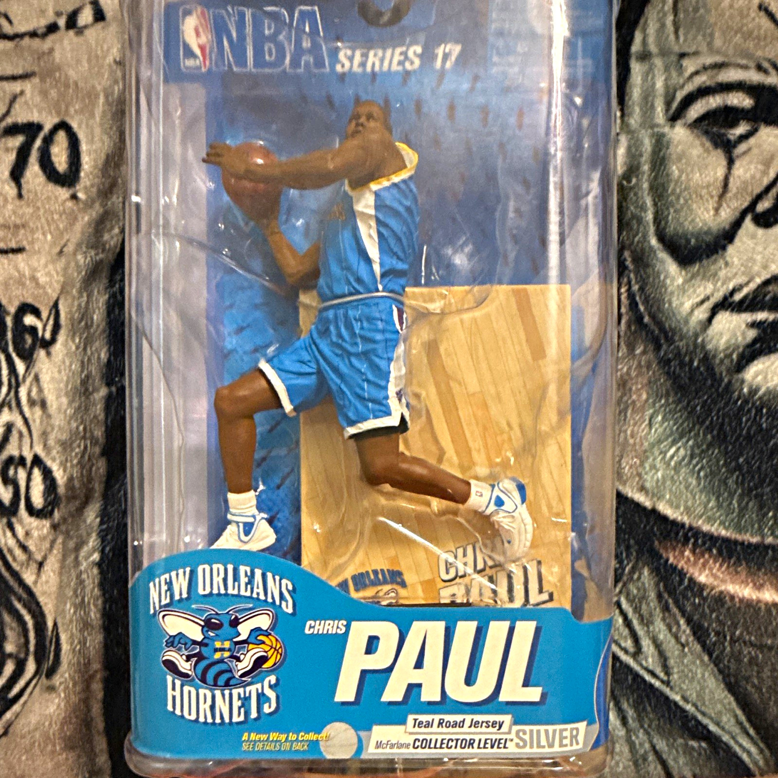 McFarlane Toys NBA Series 17 Chris Paul Hornets Collector Silver 151/500 VHTF McFarlane Toys NBA Series 17 Chris Paul Hornets Collector Silver 151/500 VHTF