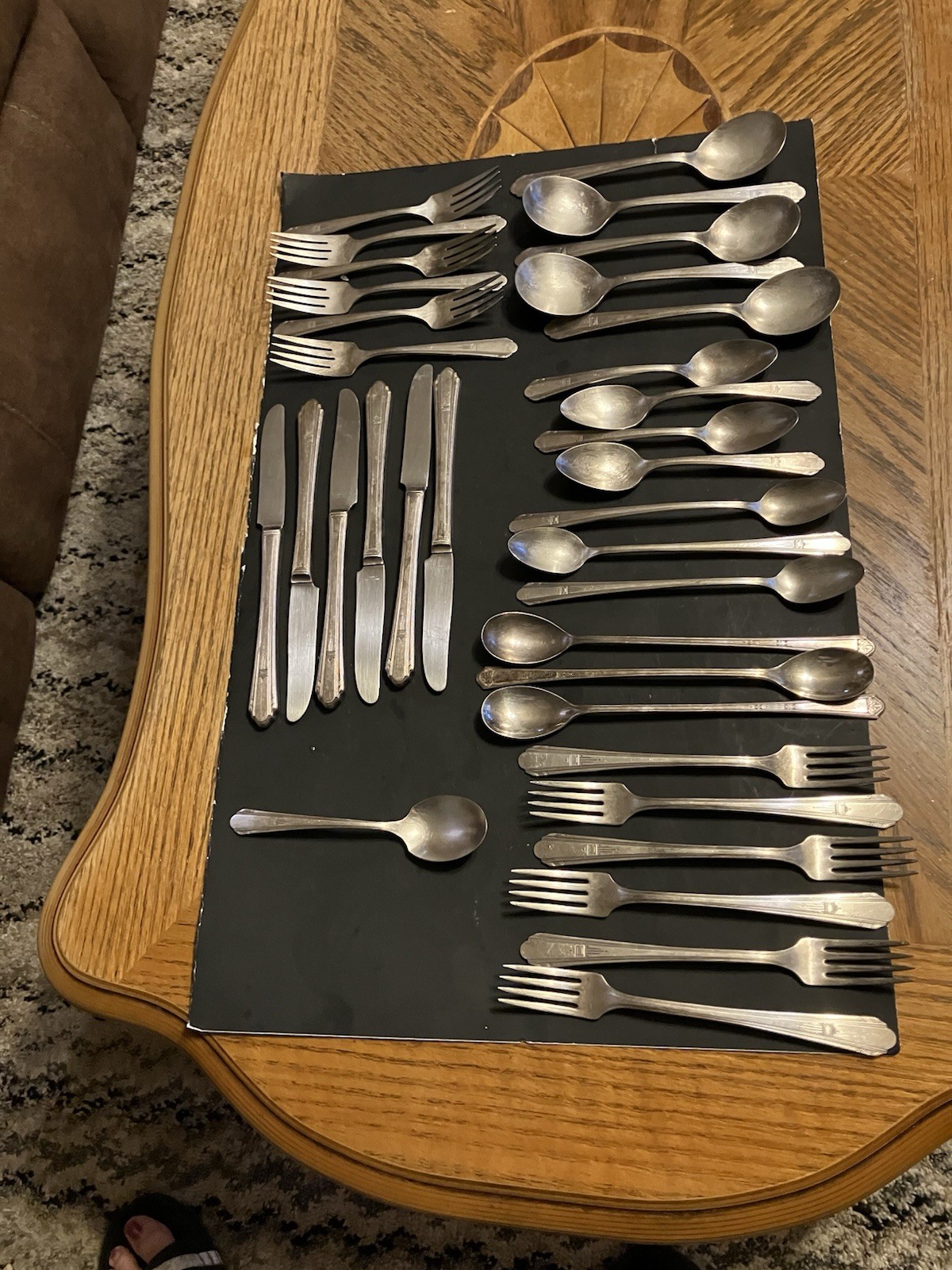 34 Piece Wm.A.Rogers Oneida LTD Stainless VINTAGE Flatware Set 34 Piece Wm.A.Rogers Oneida LTD Stainless VINTAGE Flatware Set