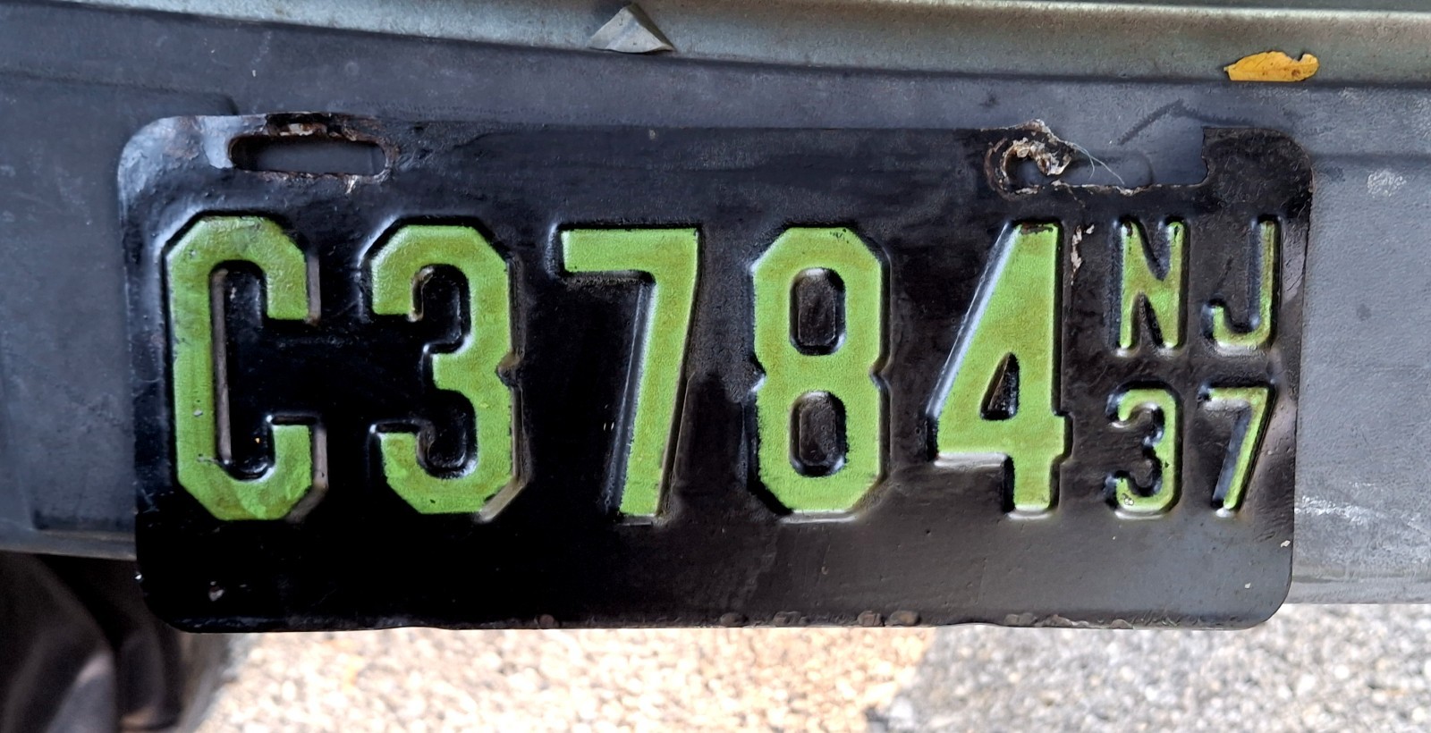 🏍 - NEW JERSEY - 1937 motorcycle license plate - nice with bad bolt, original