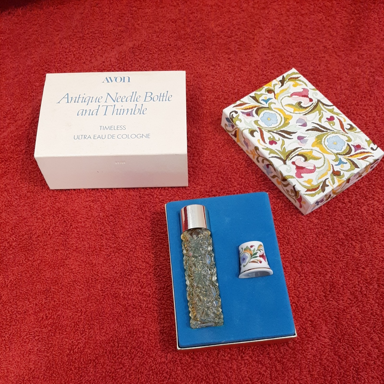 Vintage Avon, Boxed Thimble And Cologne set / Needle Bottle 