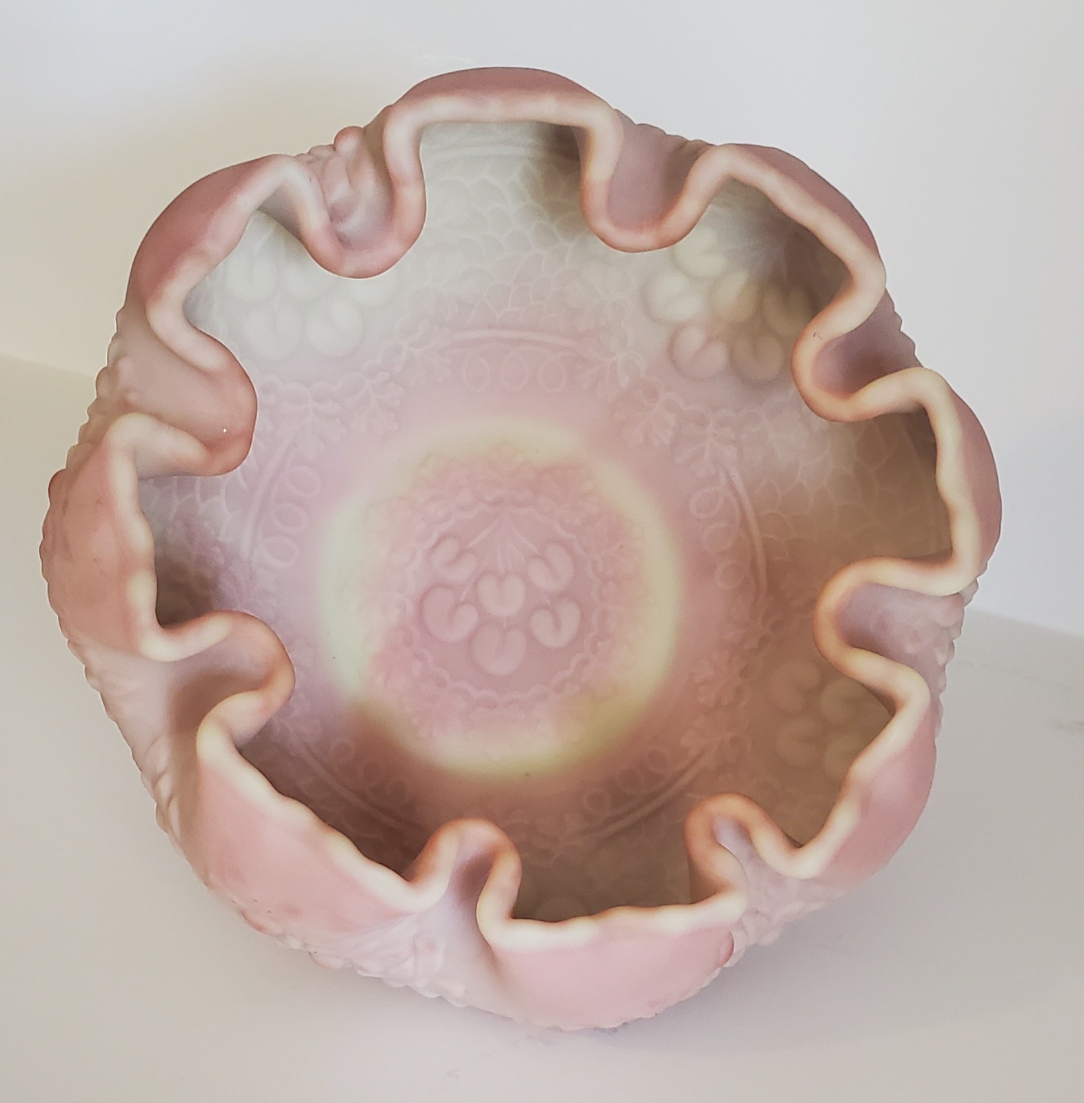 Vintage Fenton Burmese Satin Glass Orange Tree Cherry Train Bowl UV Uranium GLOW Vintage Fenton Burmese Satin Glass Orange Tree Cherry Train Bowl UV Uranium GLOW