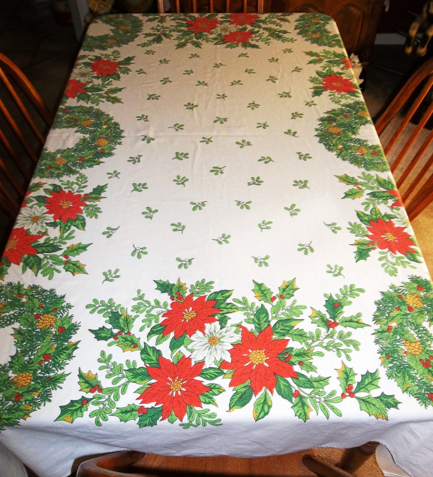 Vintage Signed Ryan Christmas Wreaths Poinsettia & Holly Tablecloth 60 Vintage Signed Ryan Christmas Wreaths Poinsettia & Holly Tablecloth 60