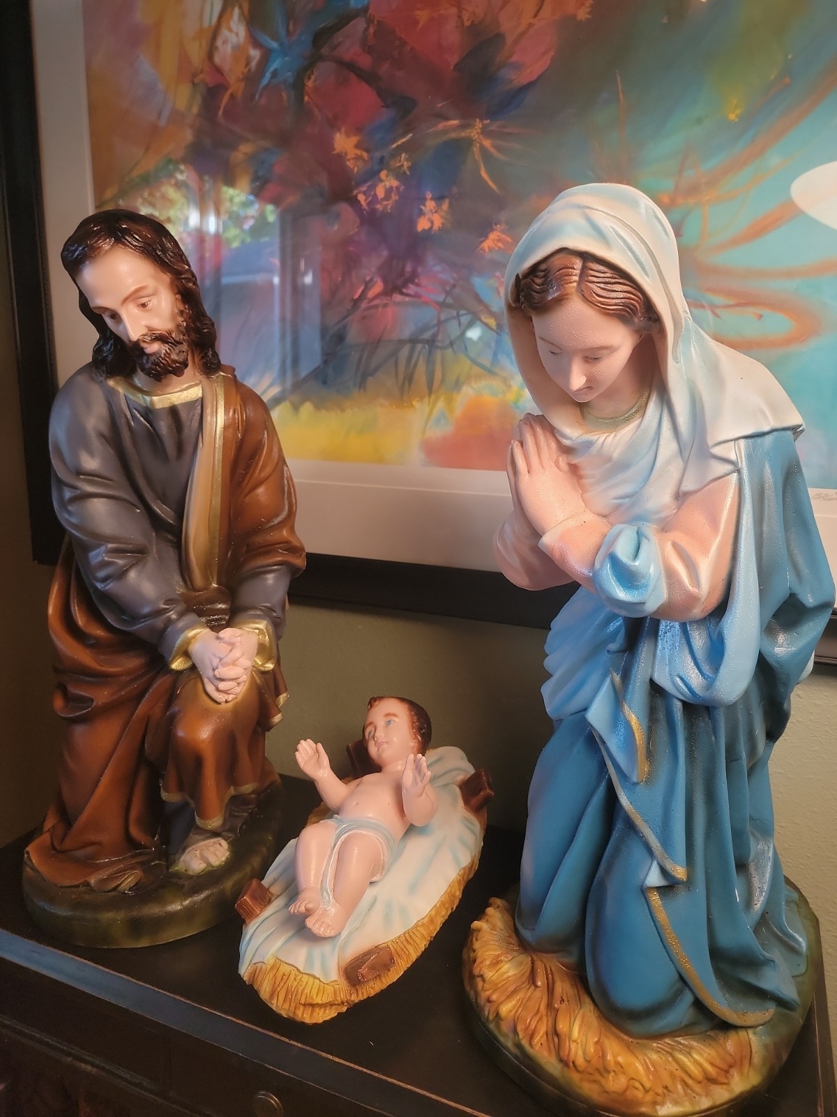 Vintage Holy Family Nativity Set 25