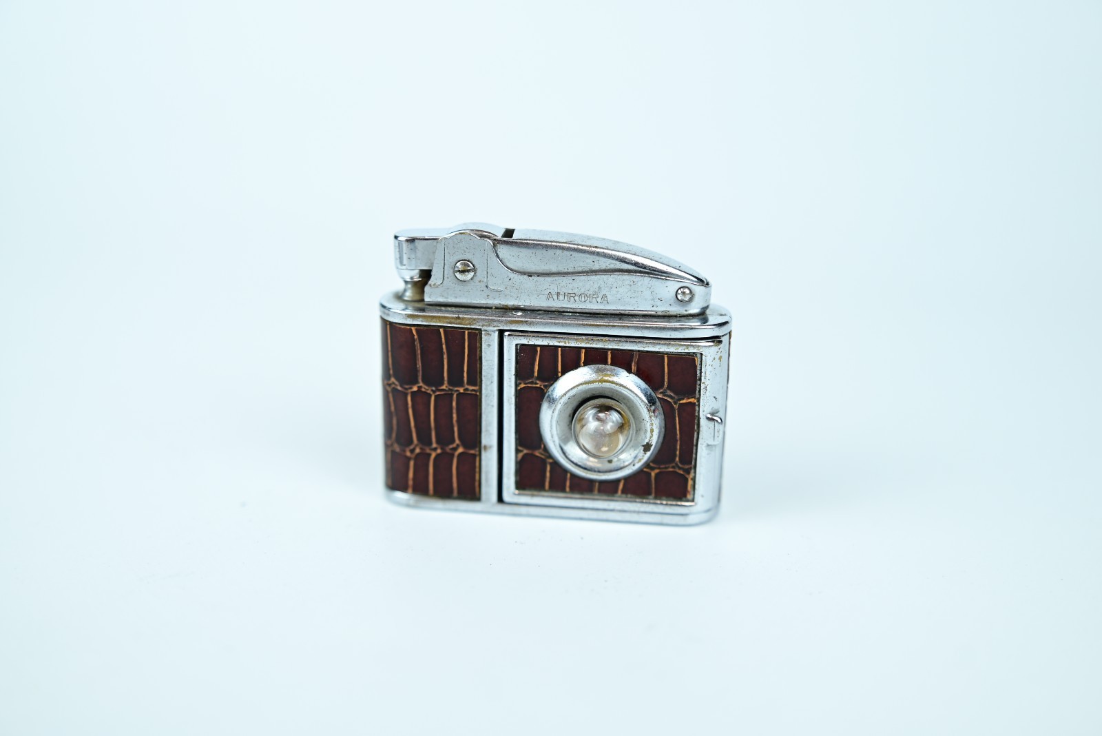 Vintage 1950s Penguin Aurora Neo Super Cigarette Lighter w Key Light 6cm W Japan Vintage 1950s Penguin Aurora Neo Super Cigarette Lighter w Key Light 6cm W Japan
