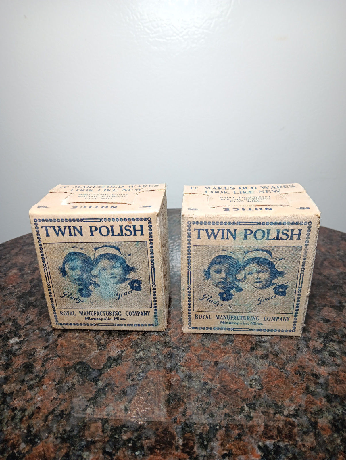 2Qty Antique Vintage Royal Manufacturing Company TWIN POLISH  Polishing Powder 