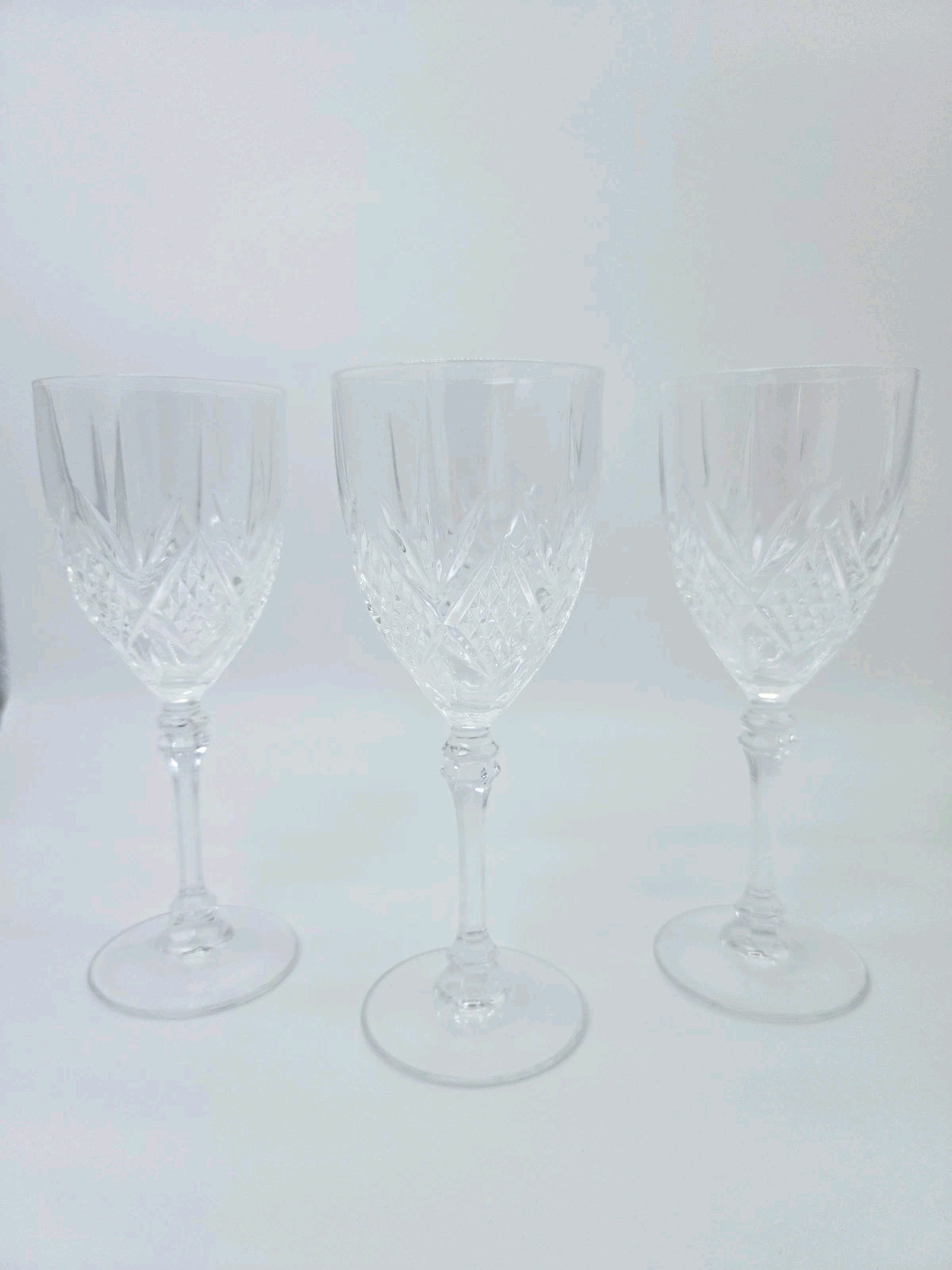 Beautiful Vintage Crystal d’Arques Fontenay Genuine 24% Lead Wine Glasses France Beautiful Vintage Crystal d’Arques Fontenay Genuine 24% Lead Wine Glasses France