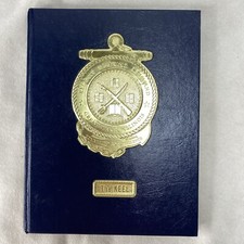1997 US NAVY BASIC TRAINING SCHOOL Great Lakes YEARBOOK THE KEEL Division 97-026 picture