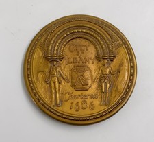 Vintage City of Albany New York Tricentennial medal uncirculated w box picture