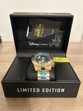 Limited Edition Mickey Mouse Watch: Timeless Collectible NOS picture