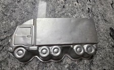 Vintage 1986 Wilton 18-Wheeler Semi Truck Cake Pan Aluminum Mold 2105-0018 picture