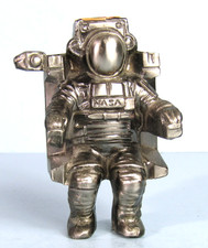 NASA ASTRONAUT Vintage 1970s Figural Metal Table Lighter Comoy's of London picture