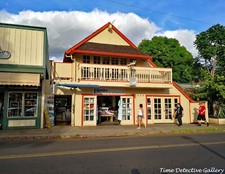 The Lahaina Discount Store, Lahaina, Maui, Hawaii - 2018 - Color Photo Print picture