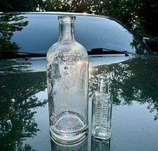 2 Emb Antique Bottles Neurosine Dios Chemical Co & Helwig & Leitch Baltimore MD picture