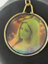 Vintage Blessed Virgin Mary Hologram Pendant Religious Catholic Medal Gold Tone picture