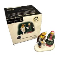 Dept 56 Dickens Village Charles Dickens Reading Special Edition #56.58425 picture