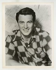 Rock Hudson 1950 Young Handsome Portrait 8x10 Original Photo Beefcake Star 10543 picture