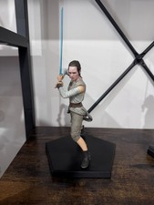 Rey Iron Studios Art Scale 1/10 Statue- Star Wars- No Original Box picture