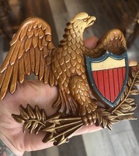 Vtg Sexton USA Eagle w/Shield Patriotic Metal Wall Plaque #576 Color VGC 👀 picture