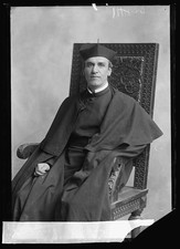 Photo:Rev. W.H. Johnson Clergyman Portrait picture