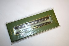 TWO beautiful Taylor Elliot Pen Gel Sets sealed picture
