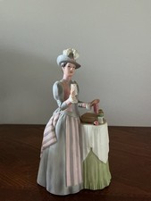 vintage 1984 Avon Mrs. P.F.E. Albee President’s Club porcelain figurine, standin picture