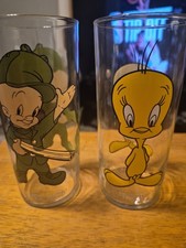 2 Vintage 1973 Looney Tunes Drinking Glasses From Pepsi Collector Series picture