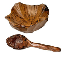 Vintage Wooden Burl Carved Bowl and Carved Spoon Folk Art 5.5 x 2
