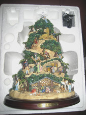 The Bradford Edition Glory to the New Born King Christmas Tree picture