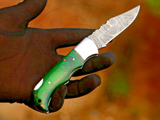 Handmade Damascus Steel Pocket Knife Greenwood Folding Knife for Camping Outdoor picture