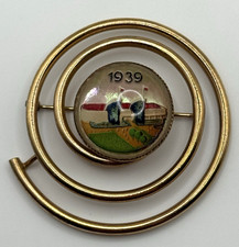Vintage 1939 New York Worlds Fair NYWF Maritime Building Reverse Painted Brooch picture