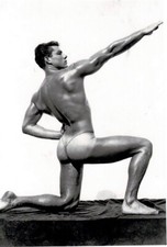1960s physique model studio pointing pose gay man's collection 4x6 picture