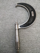 VTG. L. S. Starrett No. 226 Outside Micrometer 2-3