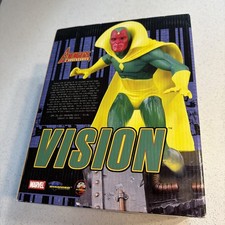 2003 DIAMOND SELECT VISION RESIN STATUE, MARVEL AVENGERS & ADVERSARIES NEW picture