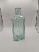 Antique Wm. E. CLARKE PHARMACIST HUNT'S REMEDY PROVIDENCE, R.I. Bottle picture