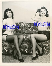 RARE BETTIE PAGE AND JUNE KING ON ATOMIC COUCH VINTAGE 1950's 5 x 4 PHOTOGRAPH picture