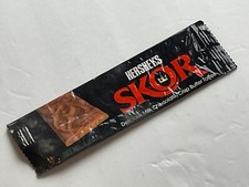 Vintage 1997 HERSHEY'S SKOR Chocolate Candy bar wrapper kids food picture