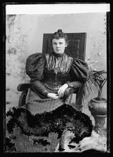 Photo:Mrs. L.A. Thurston Portrait 1894-1901 picture