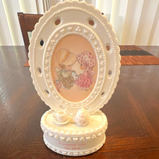 Precious Moments Friendship Hits the Spot Oval Porcelain 4x6 Frame Easel 1998 picture