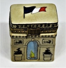 LIMOGES FRANCE BOX - ARC DE TRIOMPHE - PARIS, FRANCE - FRENCH TRICOLOR FLAG picture