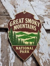 VINTAGE GREAT SMOKY MOUNTAINS PORCELAIN SIGN OLD NATIONAL PARK ARROWHEAD BEARS picture
