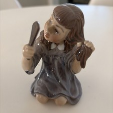 Vintage Dahl Jensen Porcelain Figurine, 