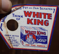 WHITE KING SIGN FABRIC SOAP TIN LITHO METAL POT SCRAPER PROMOTION VINTAGE 1930s picture