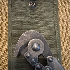 ORIGINAL WWII US ARMY M1938 WIRE CUTTERS-DATED 1945, WSCO with Sheath picture