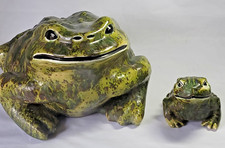 2 MCM Vtg Arnels Large XL Ceramic Frog &Baby Toad Garden Decor Green Statue picture